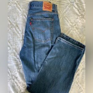 Levi’s Low Pro Ripped Jeans